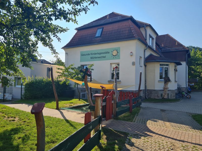 Kindergarten Meilenstein - Kindergärten Nordost LITTLE BIRD Portal :: Betreuungsstätte :: Kita "Mühlenwichtel" :: 01705